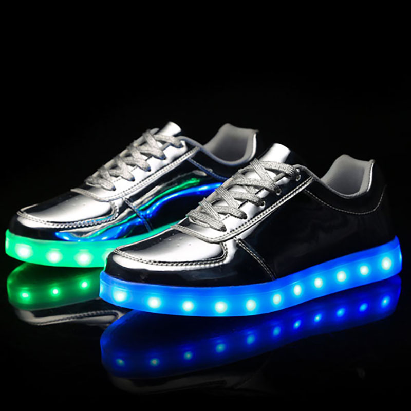30012-LED  Flashing Shoes